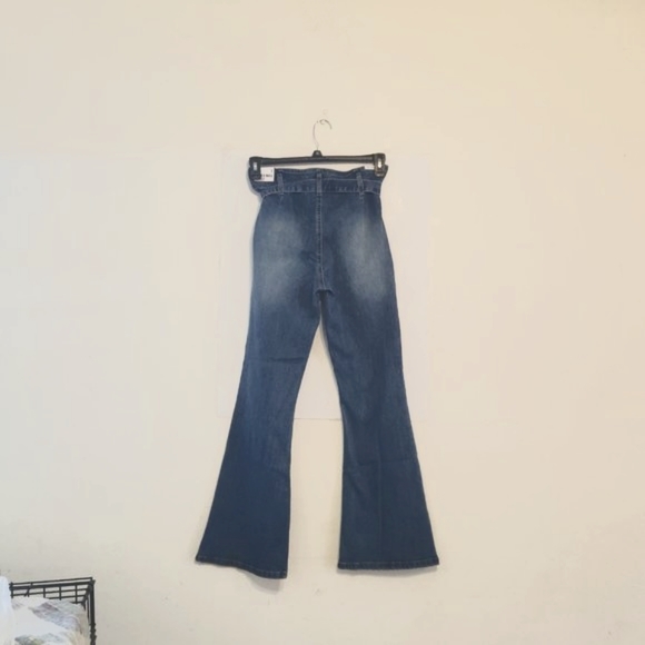 Paper bag jeans with blue jean material matching tie belt - Picture 2 of 7
